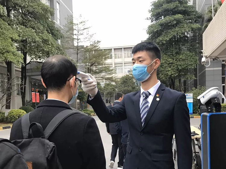 廣電運通安全有序復工復產(chǎn)，黨員先鋒隊沖在最前線！